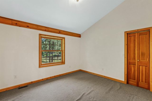 19305 E Granite Ln, Otis Orchards, WA 99027