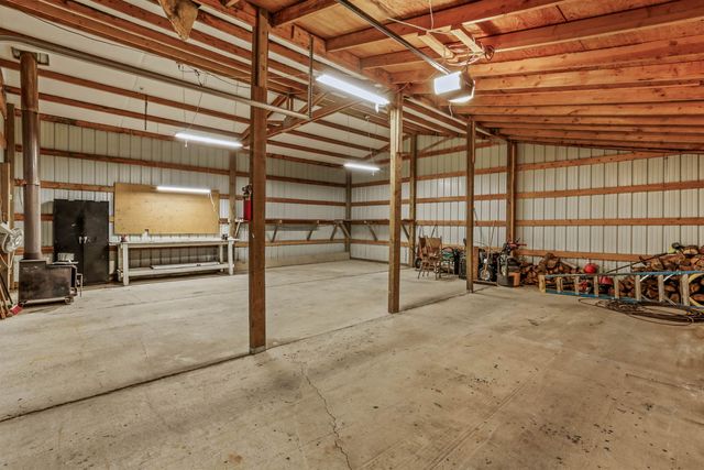 19305 E Granite Ln, Otis Orchards, WA 99027