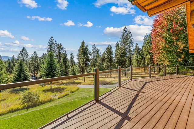 19305 E Granite Ln, Otis Orchards, WA 99027