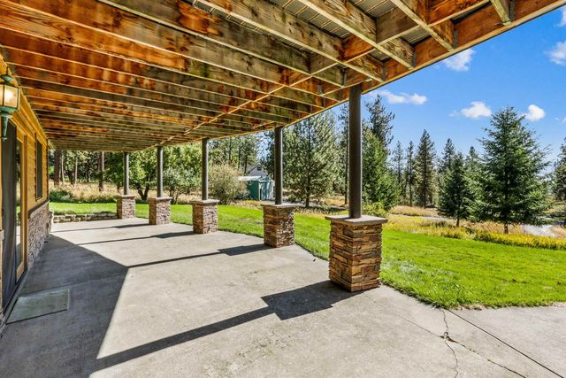 19305 E Granite Ln, Otis Orchards, WA 99027