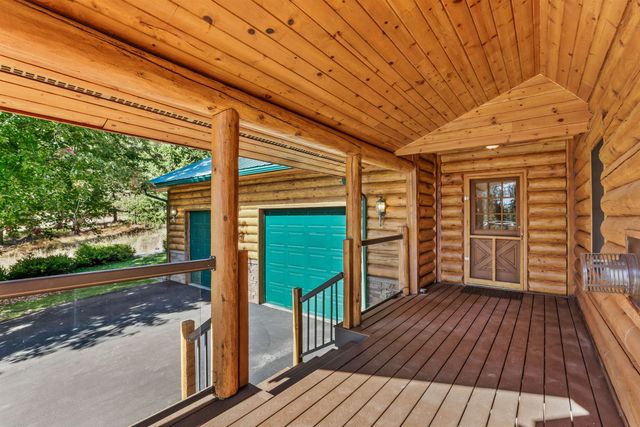 19305 E Granite Ln, Otis Orchards, WA 99027