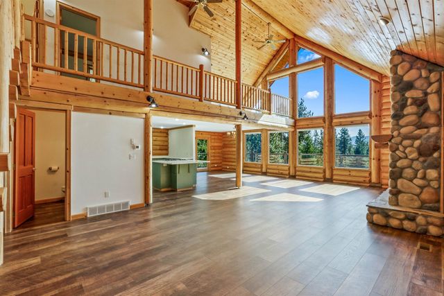 19305 E Granite Ln, Otis Orchards, WA 99027