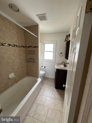 631 CHARLES, Mount Ephraim, NJ 08059