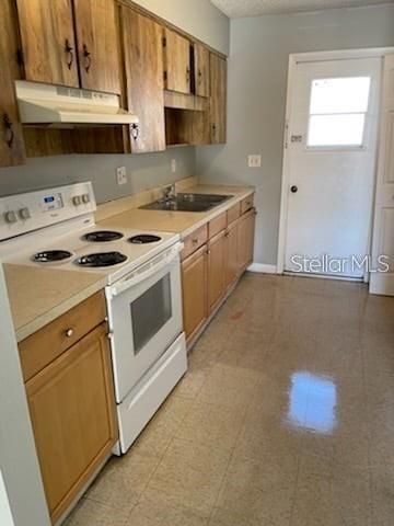 2830 SKYVIEW DRIVE, Lakeland, FL 33801