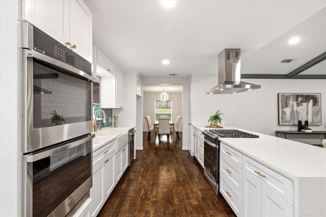 4837 Ashbrook Road, Dallas, TX 75227