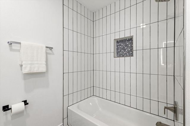 4837 Ashbrook Road, Dallas, TX 75227