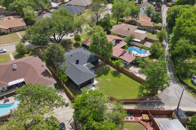 4837 Ashbrook Road, Dallas, TX 75227