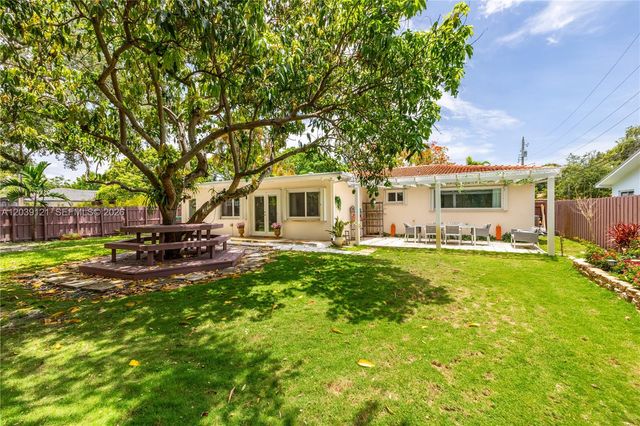8920 NE 9th Court, Miami, FL 33138