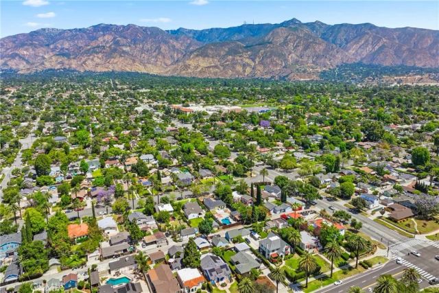 1770 Paloma St, Pasadena, CA 91104