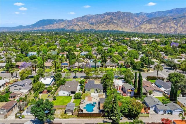 1770 Paloma St, Pasadena, CA 91104