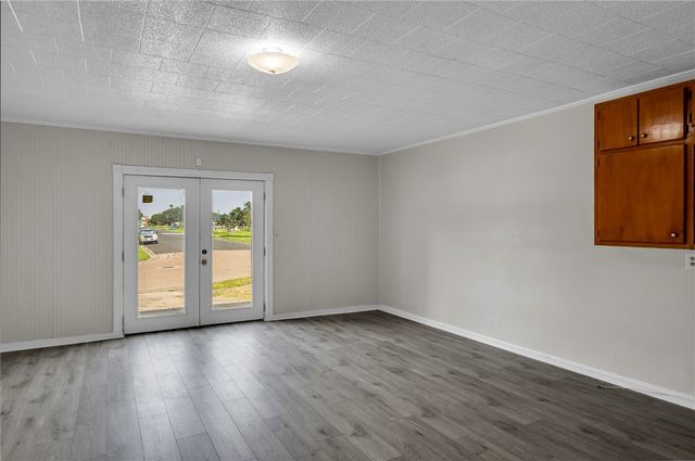 2837 Vancouver Dr, Corpus Christi, TX 78414