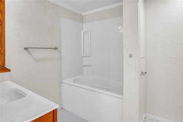 2837 Vancouver Dr, Corpus Christi, TX 78414