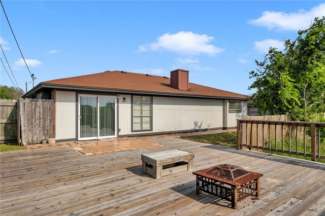 2837 Vancouver Dr, Corpus Christi, TX 78414