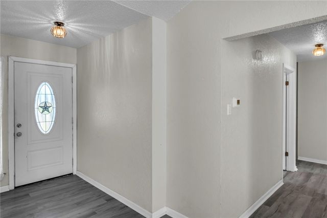 2837 Vancouver Dr, Corpus Christi, TX 78414