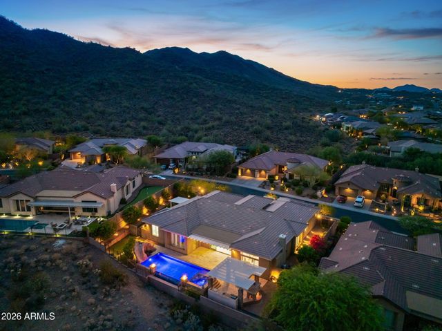 42139 N MOUNTAIN COVE Drive, Phoenix, AZ 85086