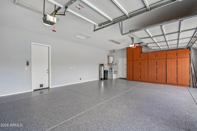 42139 N MOUNTAIN COVE Drive, Phoenix, AZ 85086