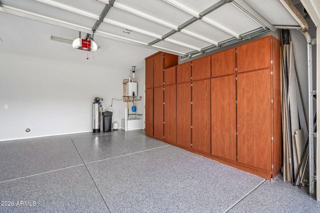 42139 N MOUNTAIN COVE Drive, Phoenix, AZ 85086
