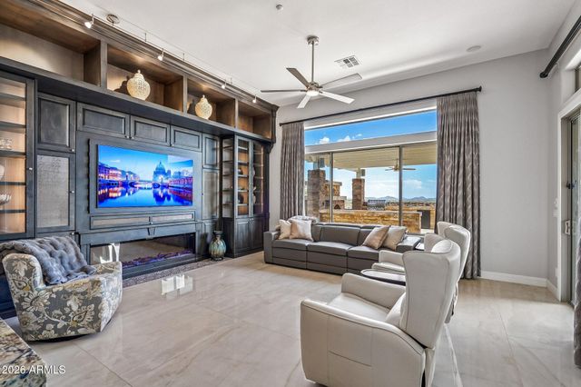 42139 N MOUNTAIN COVE Drive, Phoenix, AZ 85086