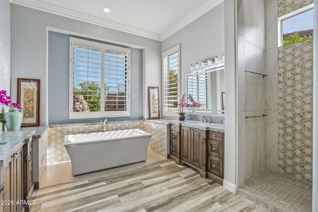 42139 N MOUNTAIN COVE Drive, Phoenix, AZ 85086