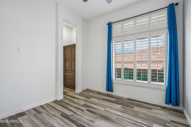 42139 N MOUNTAIN COVE Drive, Phoenix, AZ 85086