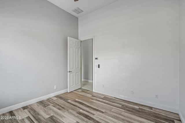 42139 N MOUNTAIN COVE Drive, Phoenix, AZ 85086
