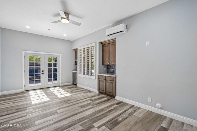 42139 N MOUNTAIN COVE Drive, Phoenix, AZ 85086