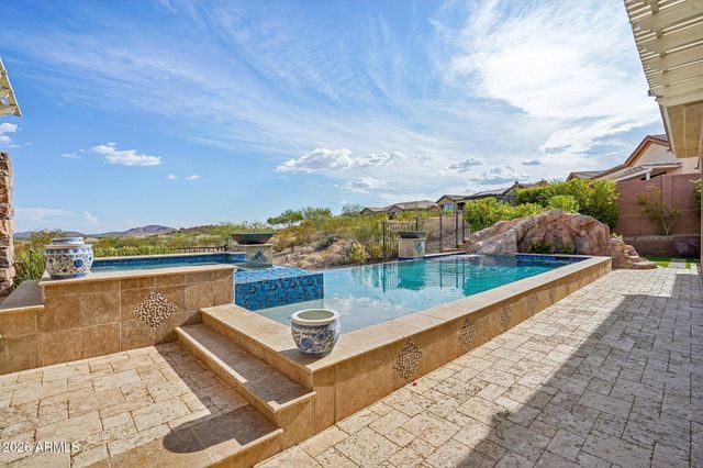 42139 N MOUNTAIN COVE Drive, Phoenix, AZ 85086