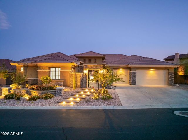 42139 N MOUNTAIN COVE Drive, Phoenix, AZ 85086