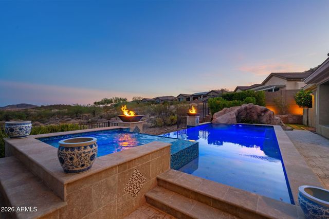 42139 N MOUNTAIN COVE Drive, Phoenix, AZ 85086