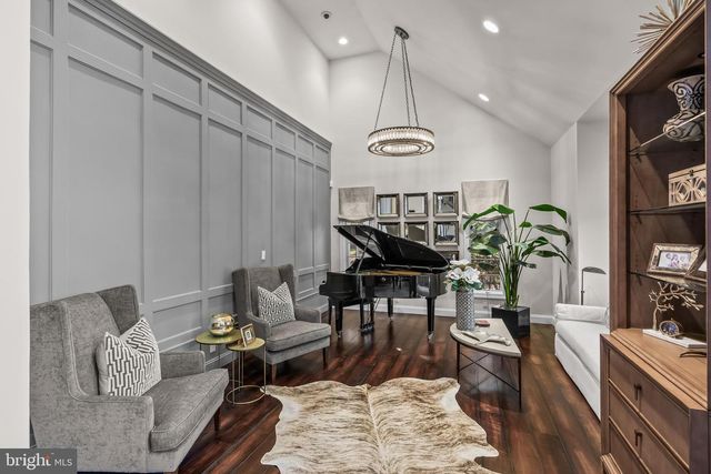 38 MILFORD DR, Marlton, NJ 08053