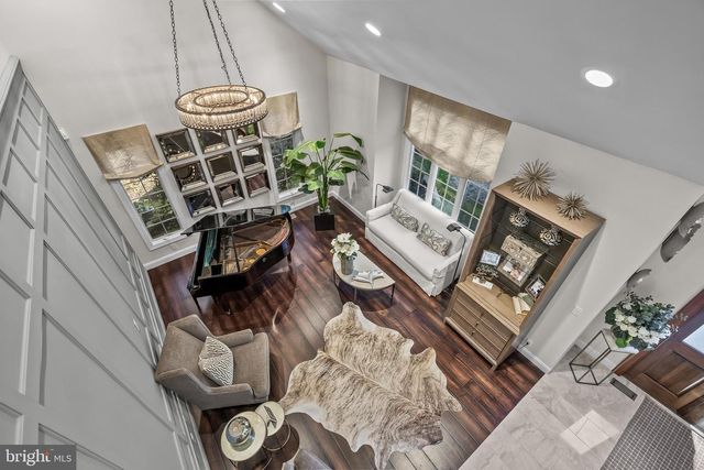 38 MILFORD DR, Marlton, NJ 08053