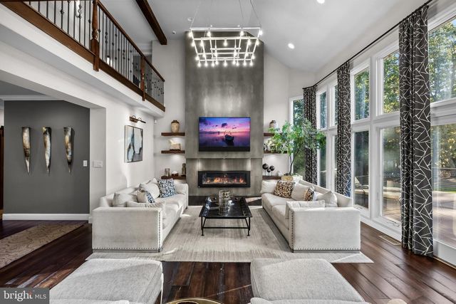 38 MILFORD DR, Marlton, NJ 08053