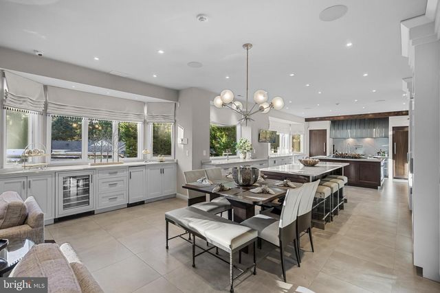 38 MILFORD DR, Marlton, NJ 08053