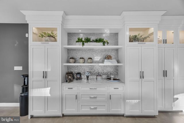 38 MILFORD DR, Marlton, NJ 08053