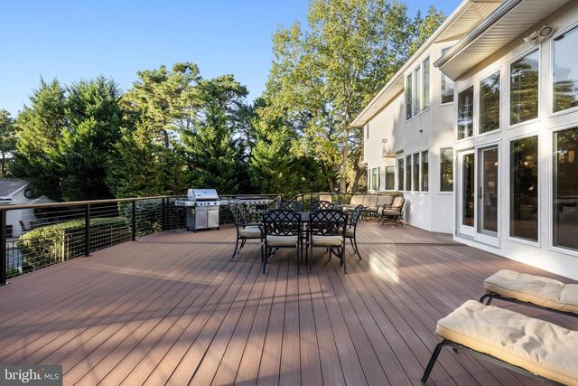 38 MILFORD DR, Marlton, NJ 08053