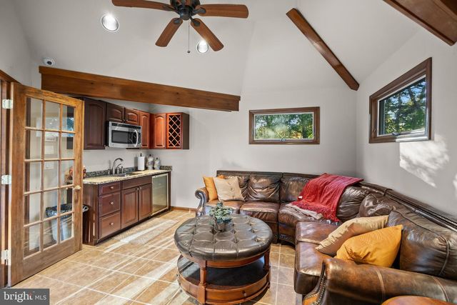 38 MILFORD DR, Marlton, NJ 08053