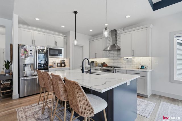 11710 N 142 Street, Waverly, NE 68462