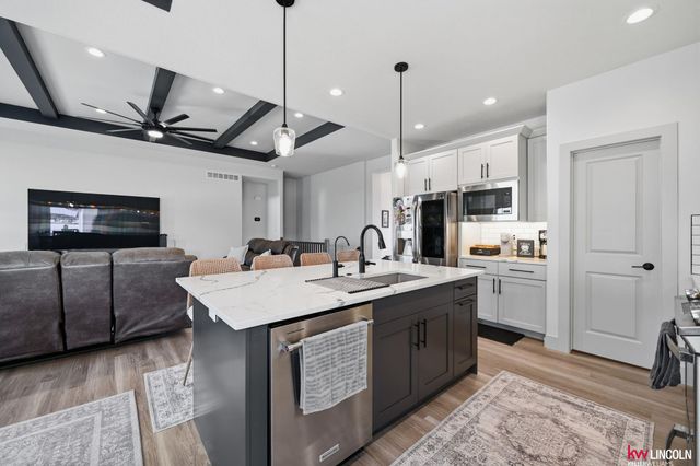 11710 N 142 Street, Waverly, NE 68462