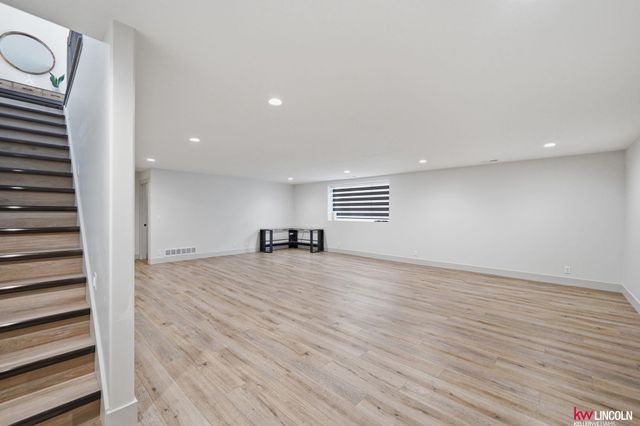 11710 N 142 Street, Waverly, NE 68462