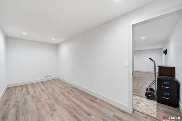 11710 N 142 Street, Waverly, NE 68462