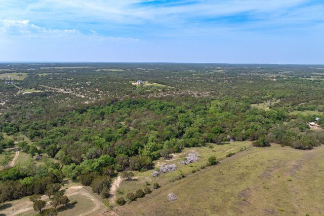 8613 County Road 200 ST, Bertram, TX 78611