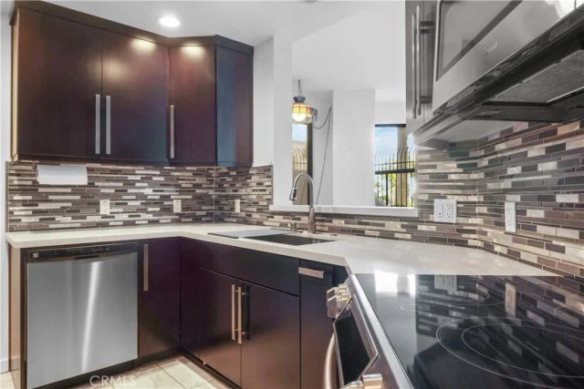 1310 E Ocean Boulevard 101, Long Beach, CA 90802