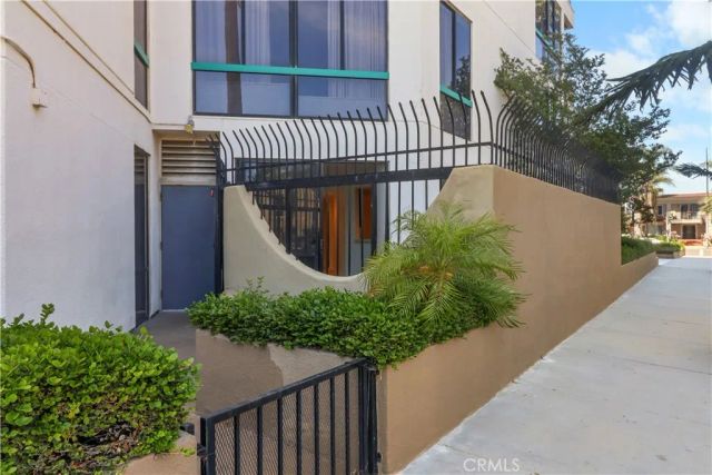1310 E Ocean Boulevard 101, Long Beach, CA 90802