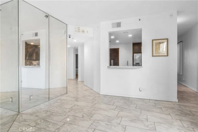 1310 E Ocean Boulevard 101, Long Beach, CA 90802