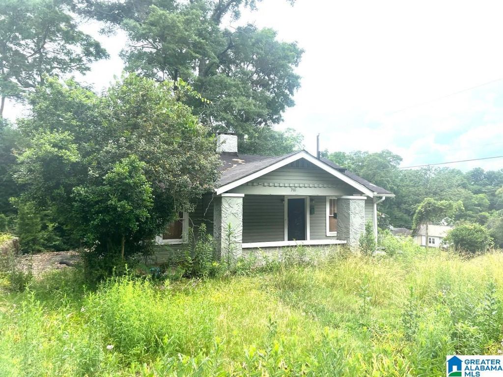 700 84TH STREET S, Birmingham, AL 35206
