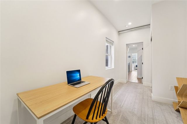 317 39th St, Lawrenceville, PA 15201