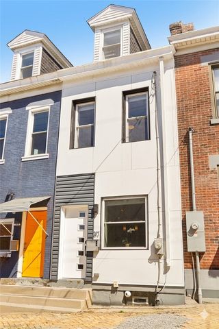 317 39th St, Lawrenceville, PA 15201