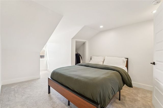 317 39th St, Lawrenceville, PA 15201