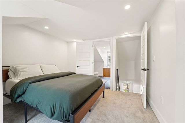 317 39th St, Lawrenceville, PA 15201