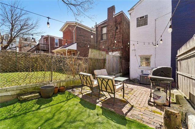 317 39th St, Lawrenceville, PA 15201